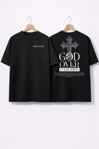 Camiseta Oversized - God Over Everything