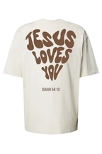 Camiseta Oversized - Jesus Loves You