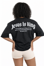 Camiseta Oversized - Jesus Is King